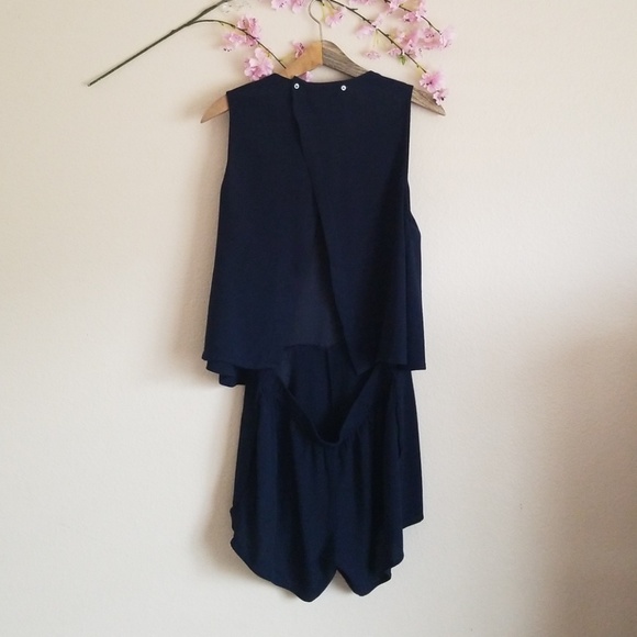 Madewell Blue Shorts Romper size Medium - Picture 3 of 8
